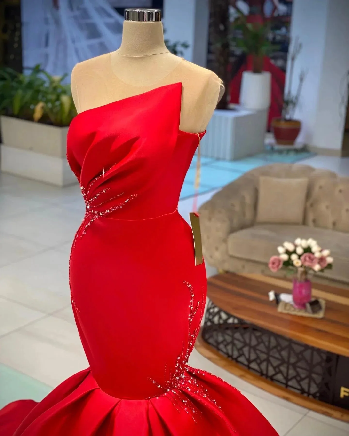 Chic Long Mermaid Bateau Satin Red Prom Dress - Image 2