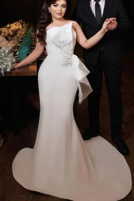 Chic Long Mermaid Simple Satin Strapless Wedding Dress With Lace - Image 4