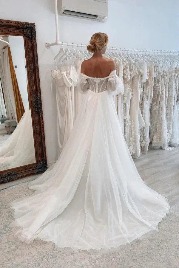 Chic Long Sleeves A-line Sweetheart Front Slit Tulle Wedding Dress with Chapel Train - Image 2