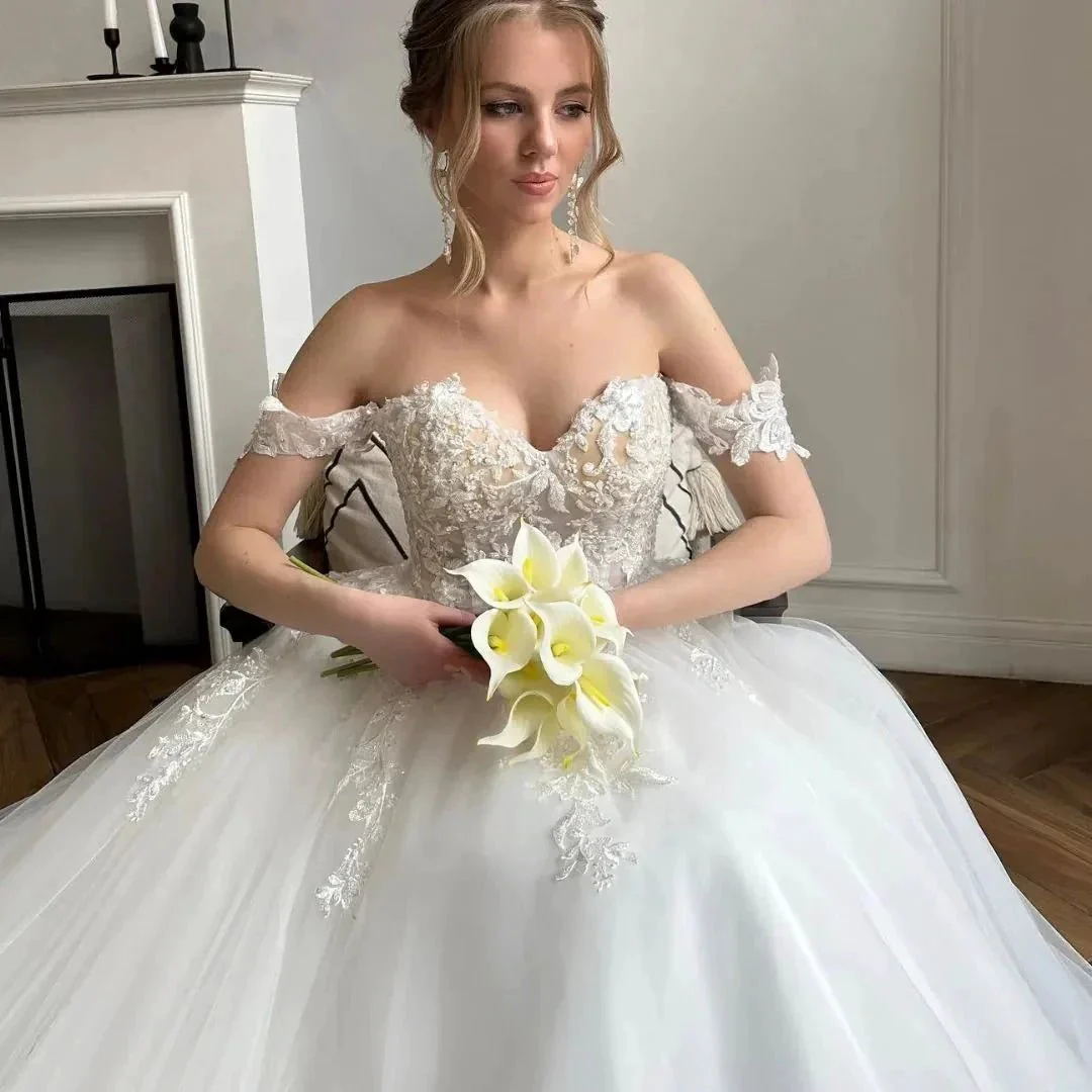Chic Long White A-line Off-the-shoulder Lace Tulle Wedding Dress - Image 2
