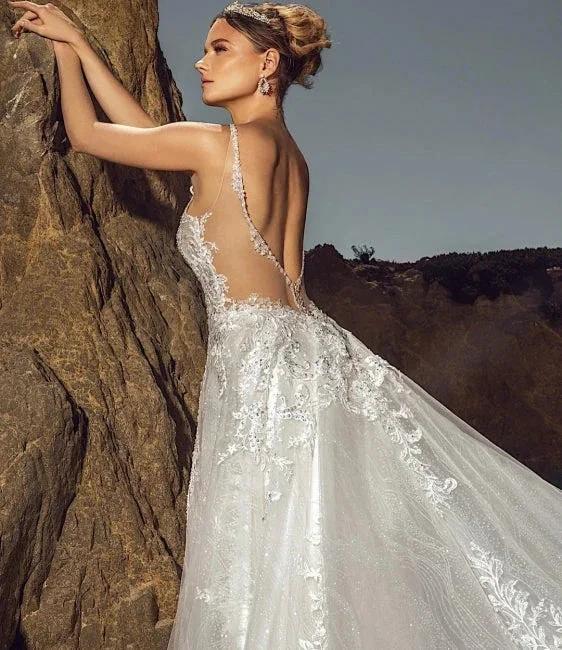 Chic Sleeveless V-Neck Wedding Dress Aline Tulle Brial Dress with Lace Appliques& Pockets - Image 3