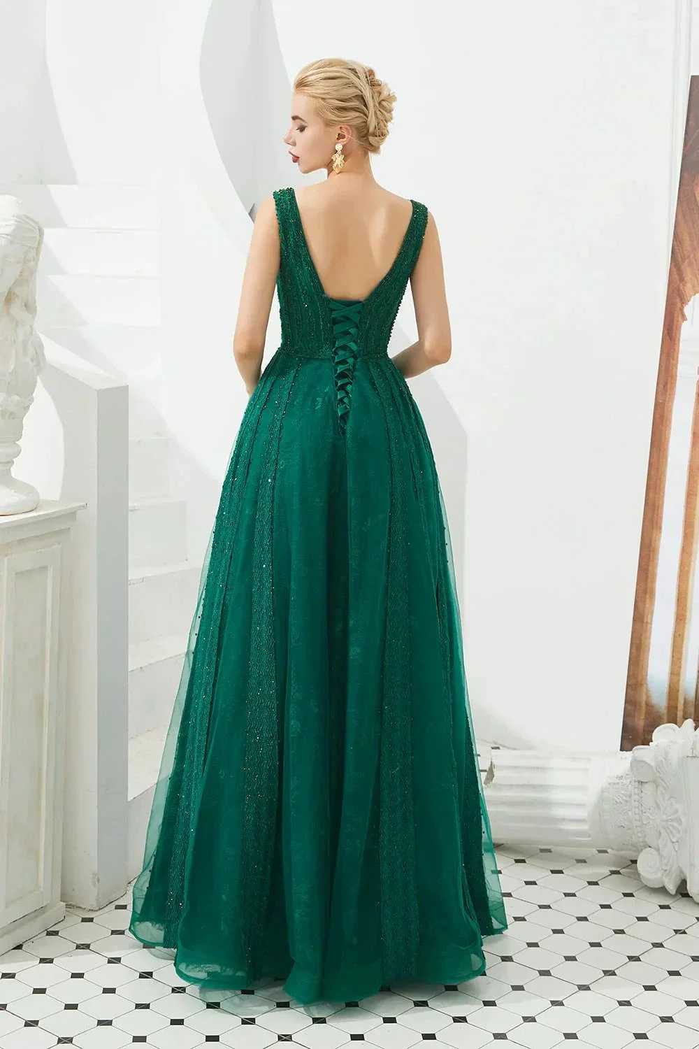 Classic Long A-line V-neck Tulle Prom Dress - Image 5