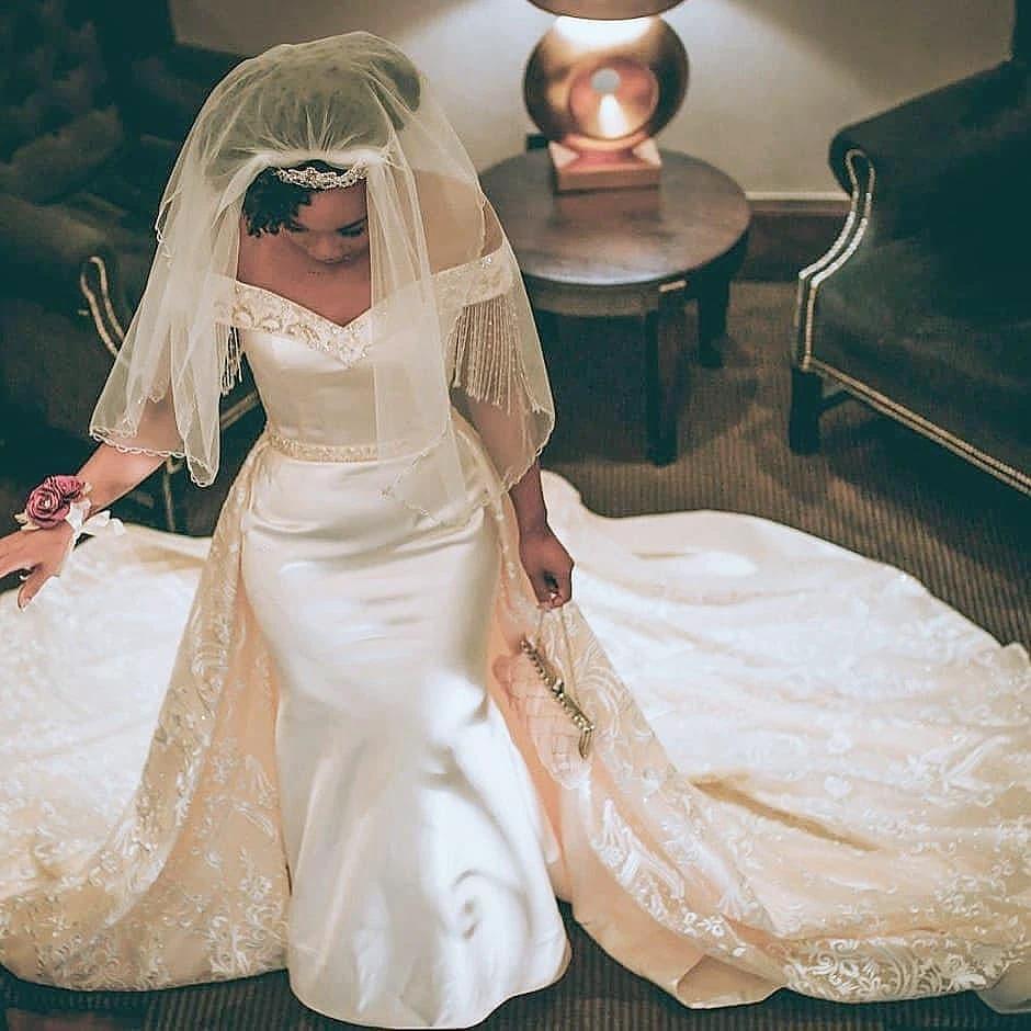 Retro Off-the-Shoulder Mermaid Wedding Dress with Overskirt - Image 2