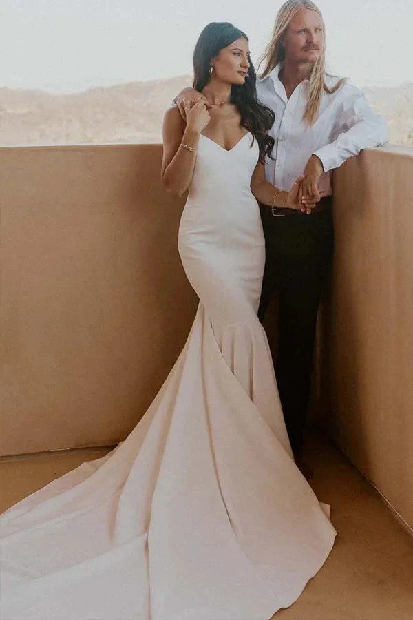 Classic Spaghetti Straps V-Neck Beach Simple Ivory Wedding Dress  WD645 - Image 3