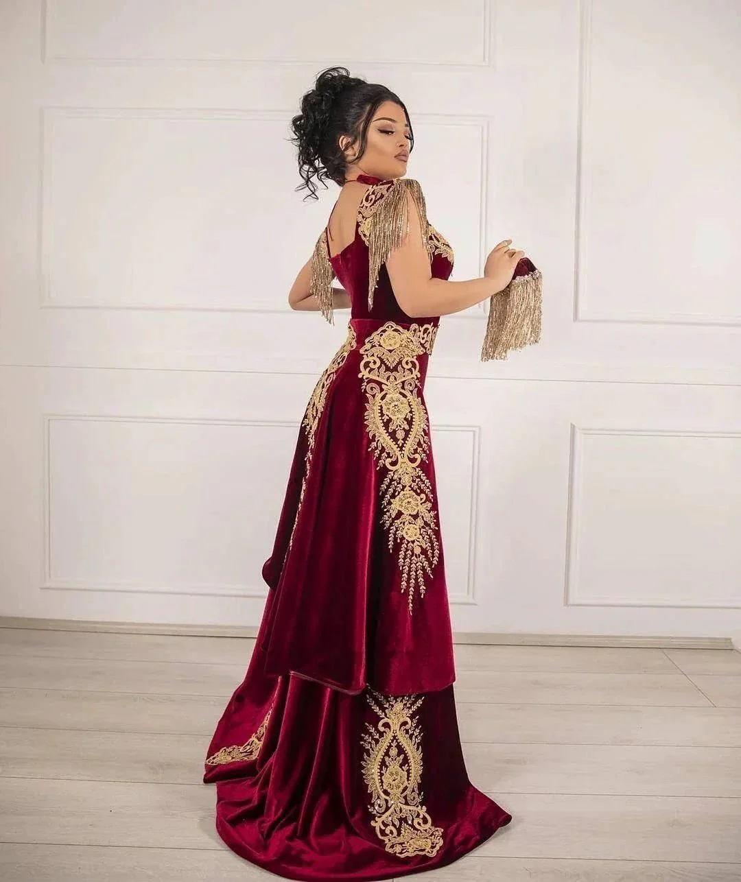 Classy Long Mermaid Appliques Lace Velvet Prom Dress With Slit - Image 2