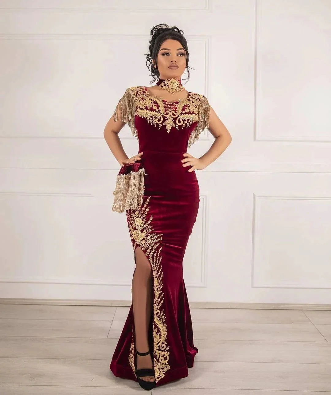 Classy Long Mermaid Appliques Lace Velvet Prom Dress With Slit - Image 3