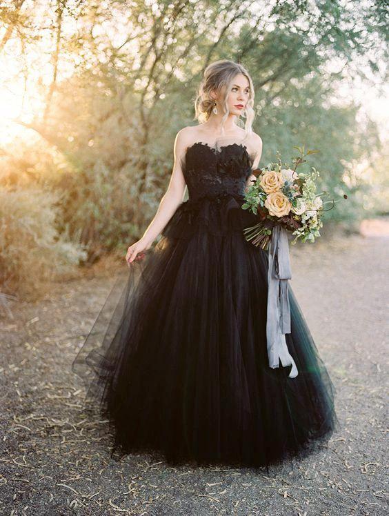 Classy Long Princess Sweetheart Open Back Tulle Black Wedding Dress with Lace - Image 3