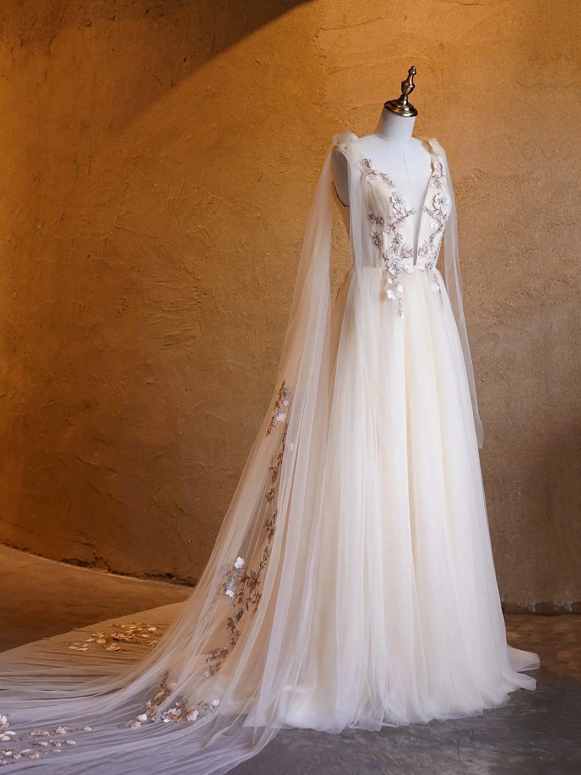A-line Tulle Embroidery Deep-V Neck Floor-Length Prom Dresses - Image 5