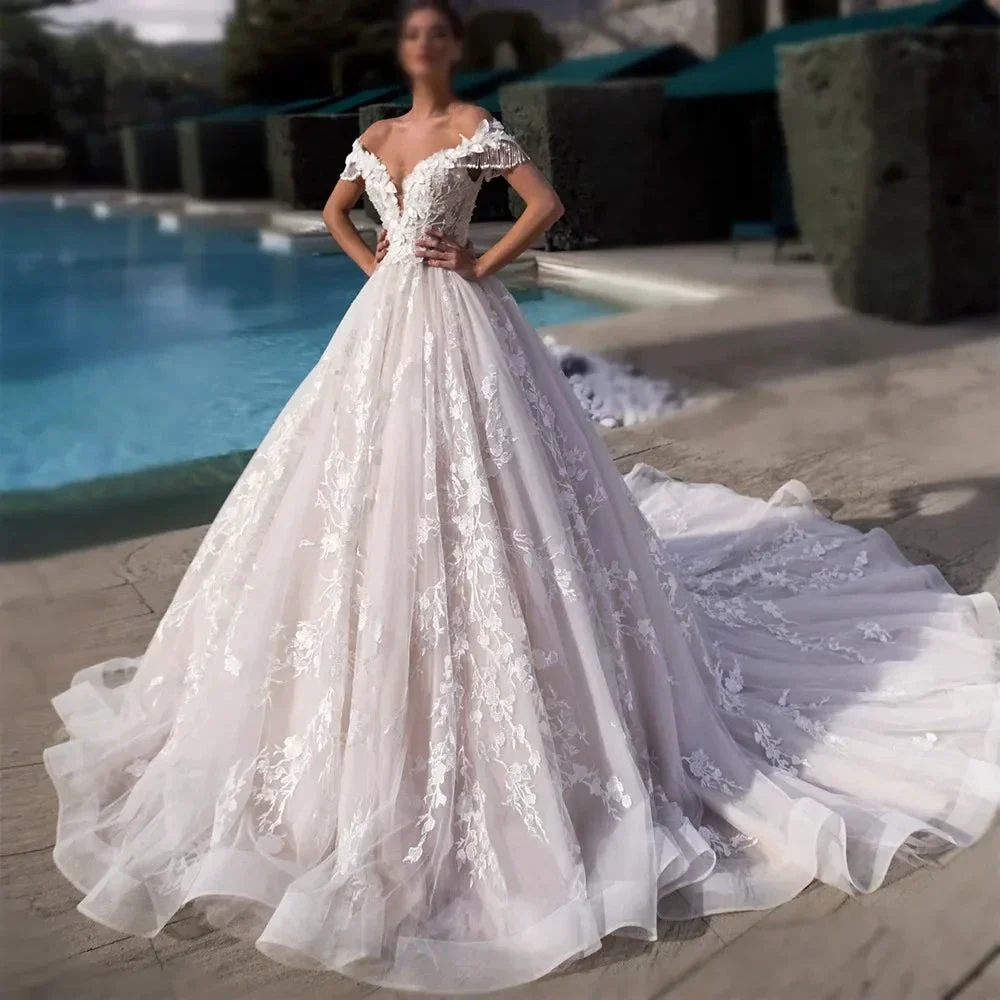 Custom Gorgeous Appliques Flowers Ball Gown Wedding Dresses Luxury Beading Boat Neck Lace Up Princess Robe De Mariée - Image 4