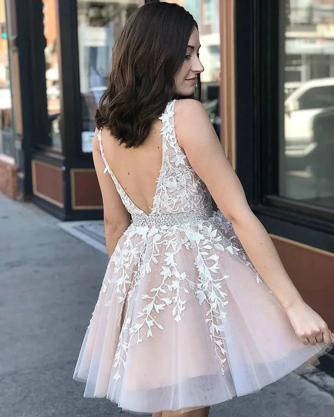 Cute A-line V-neck Tulle Floral Lace Backless Short Prom Dresses - Image 3
