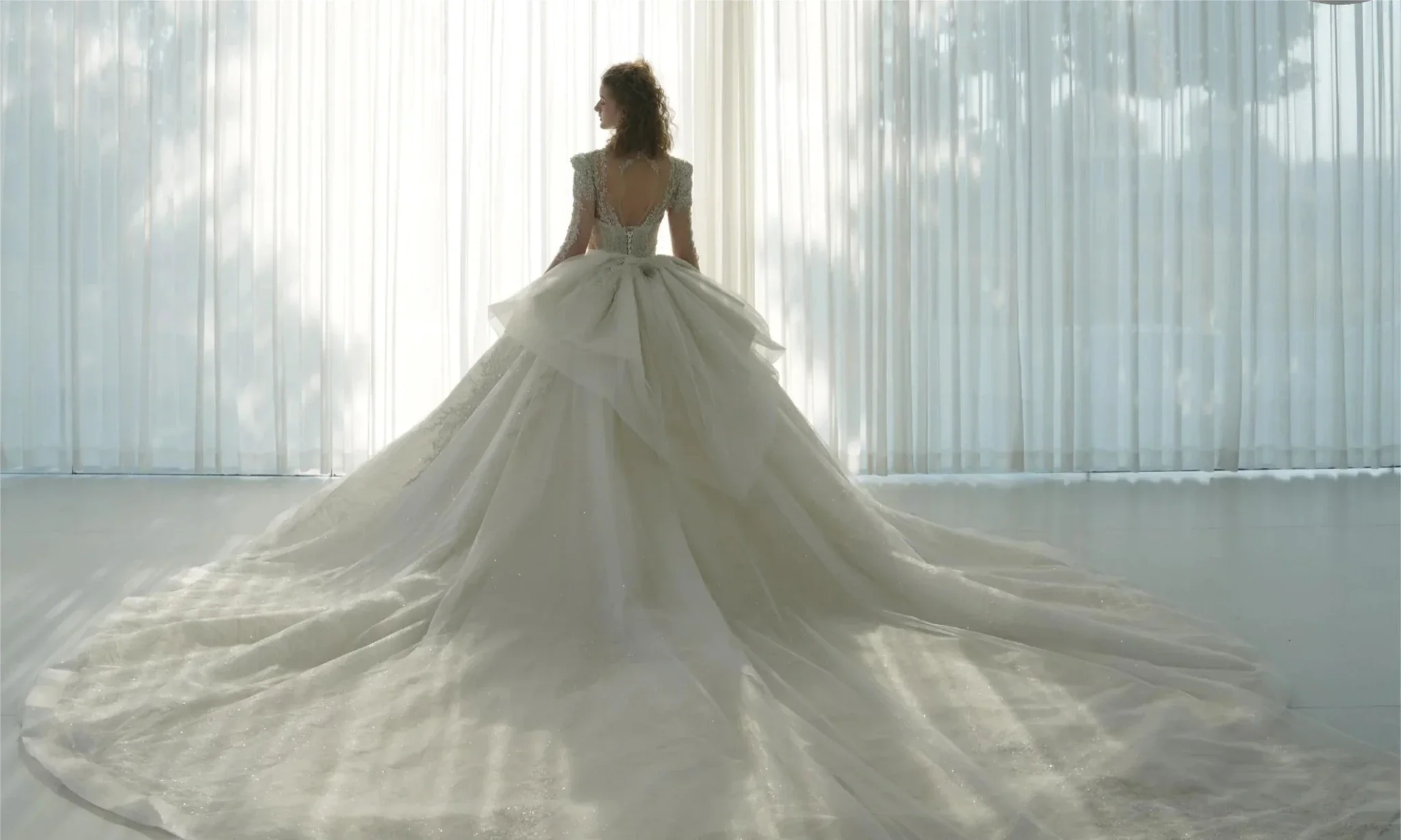 Dazzling Ball Gown Deep V-Neck Tulle Wedding Dress with Beaded Embroidery & Illusion Cut-Out Back Q-6022 - Image 4