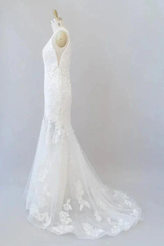 Deep V-neck Appliques Tulle Mermaid Elegant Wedding Dresses - Image 3