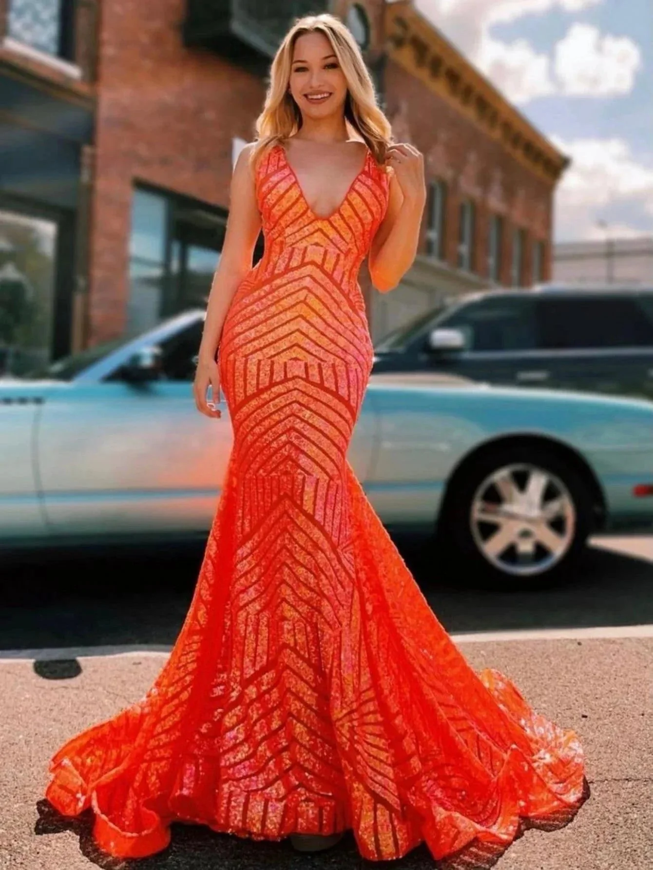 Nina |Deep V Neck Pink Sequins Mermaid Long Prom Dress - Image 18