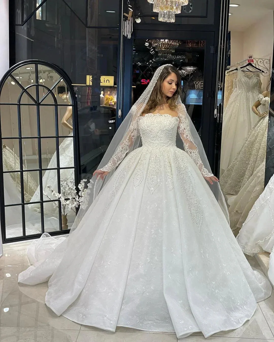 Deluxe Floor Length Long Sleeves A-Line Lace Wedding Dress with Ruffles - Image 6