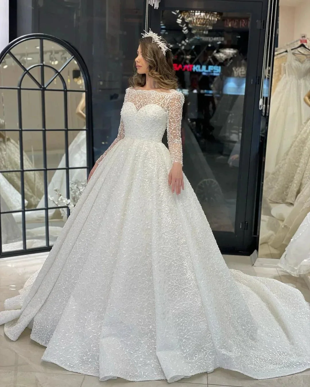Deluxe Floor Length Long Sleeves A-Line Lace Wedding Dress with Ruffles - Image 5