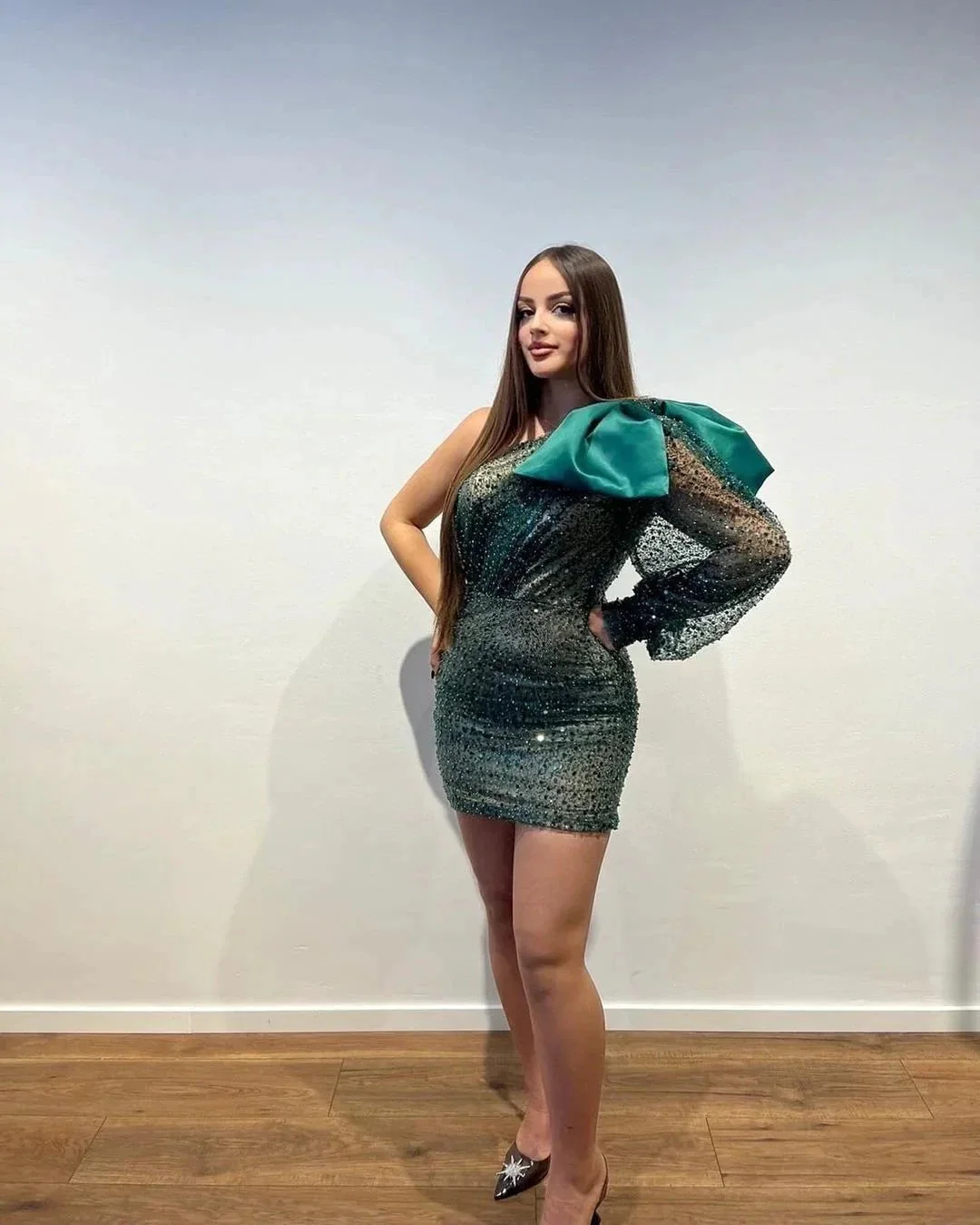 Designer Short One Shoulder Sequined Long Sleeve Tight Prom Dress - Image 3