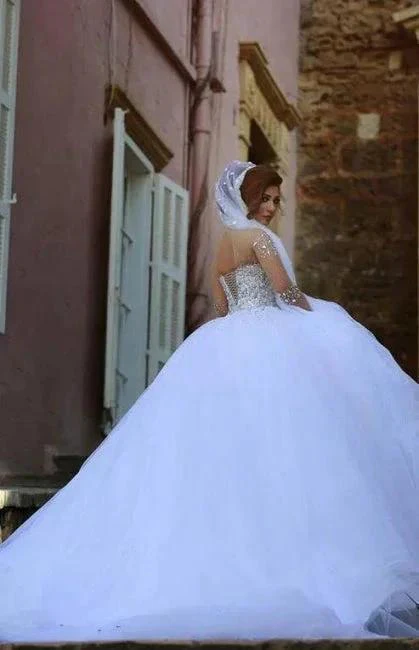 Designer Wedding Dresses With Sleeves | Luxury wedding dresses princess - Image 4