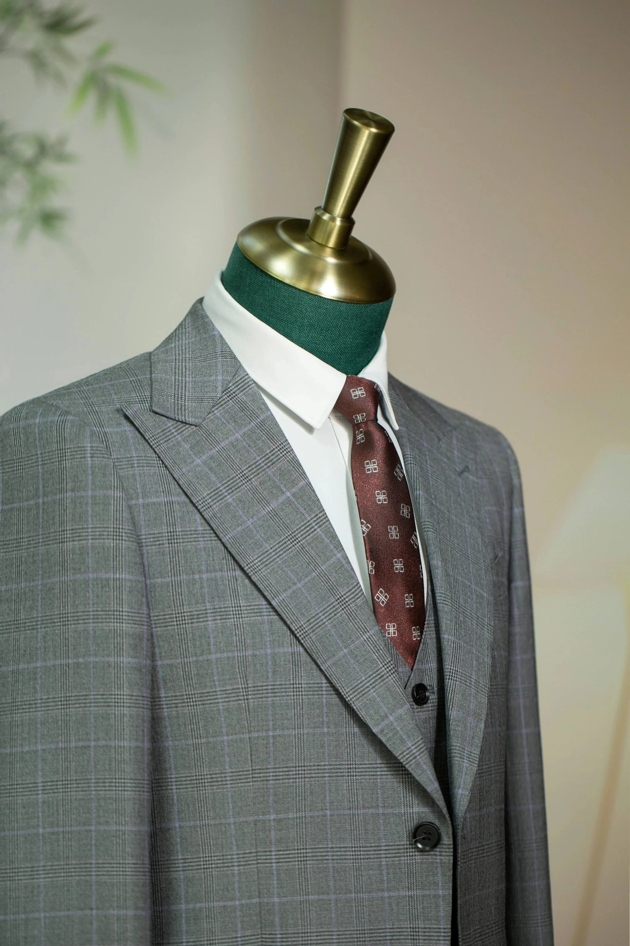 Diberon Mens Three Piece Slim Wedding Suit For Groom And Groomsmen - Image 3