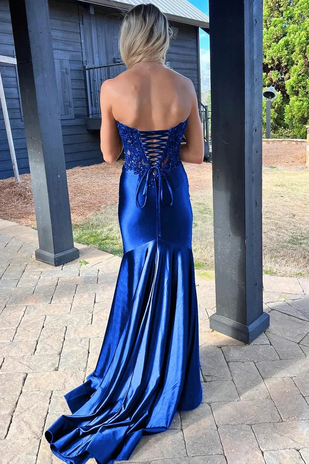 Donya | Mermaid Sweetheart Lace Satin Black Prom Dress with Slit - Image 9