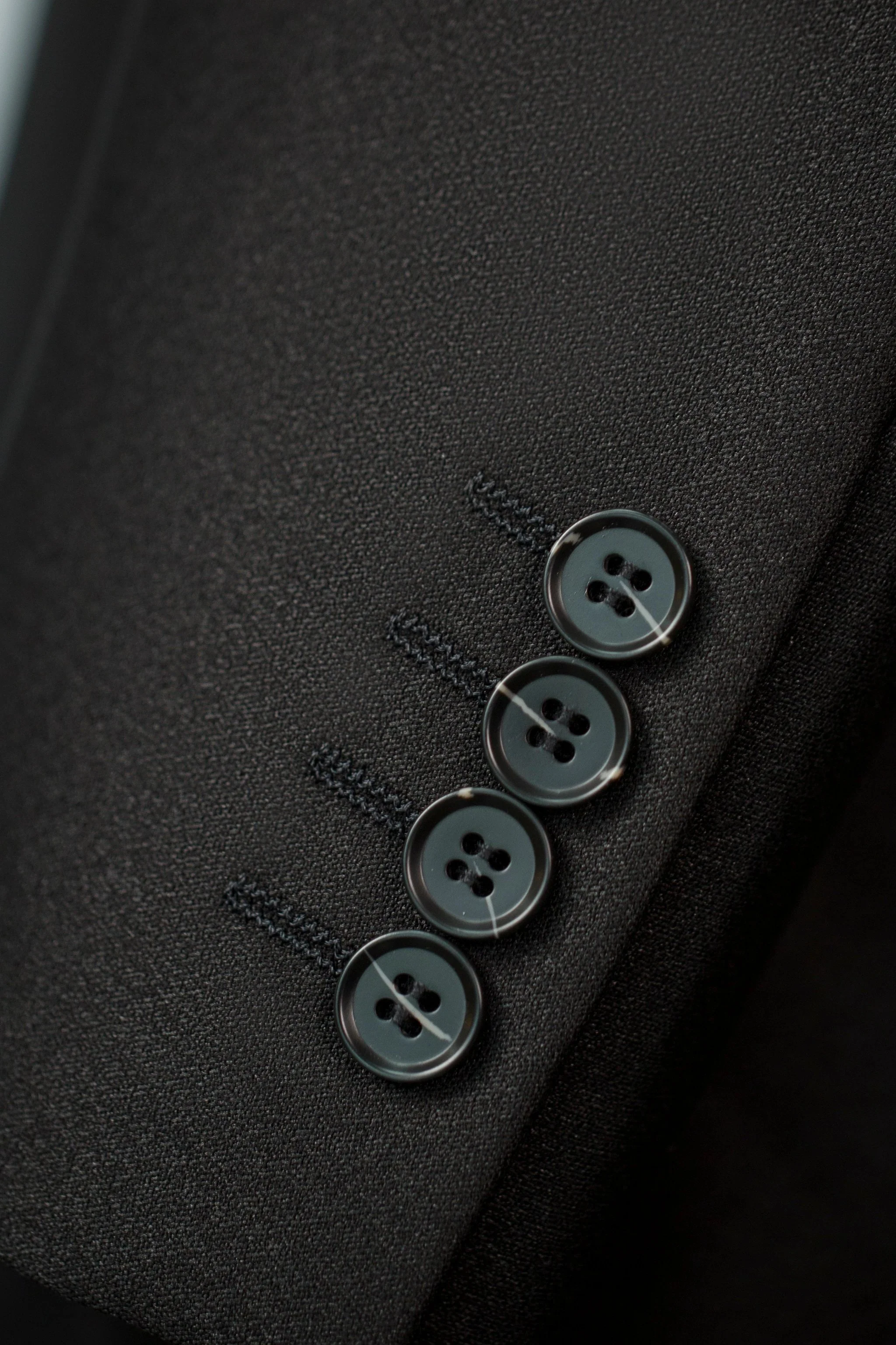 Double-Breasted Black Wool Tuxedo for Groom and Groomsmen Formal Wedding Suit - Image 3