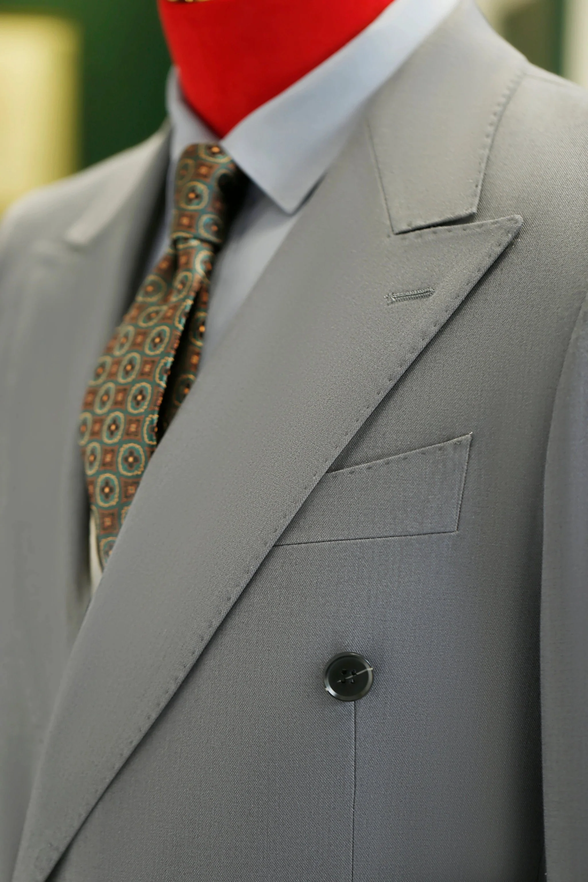 Double Breasted Light Grey Wool Suit For Groom And Business Wear - Image 5