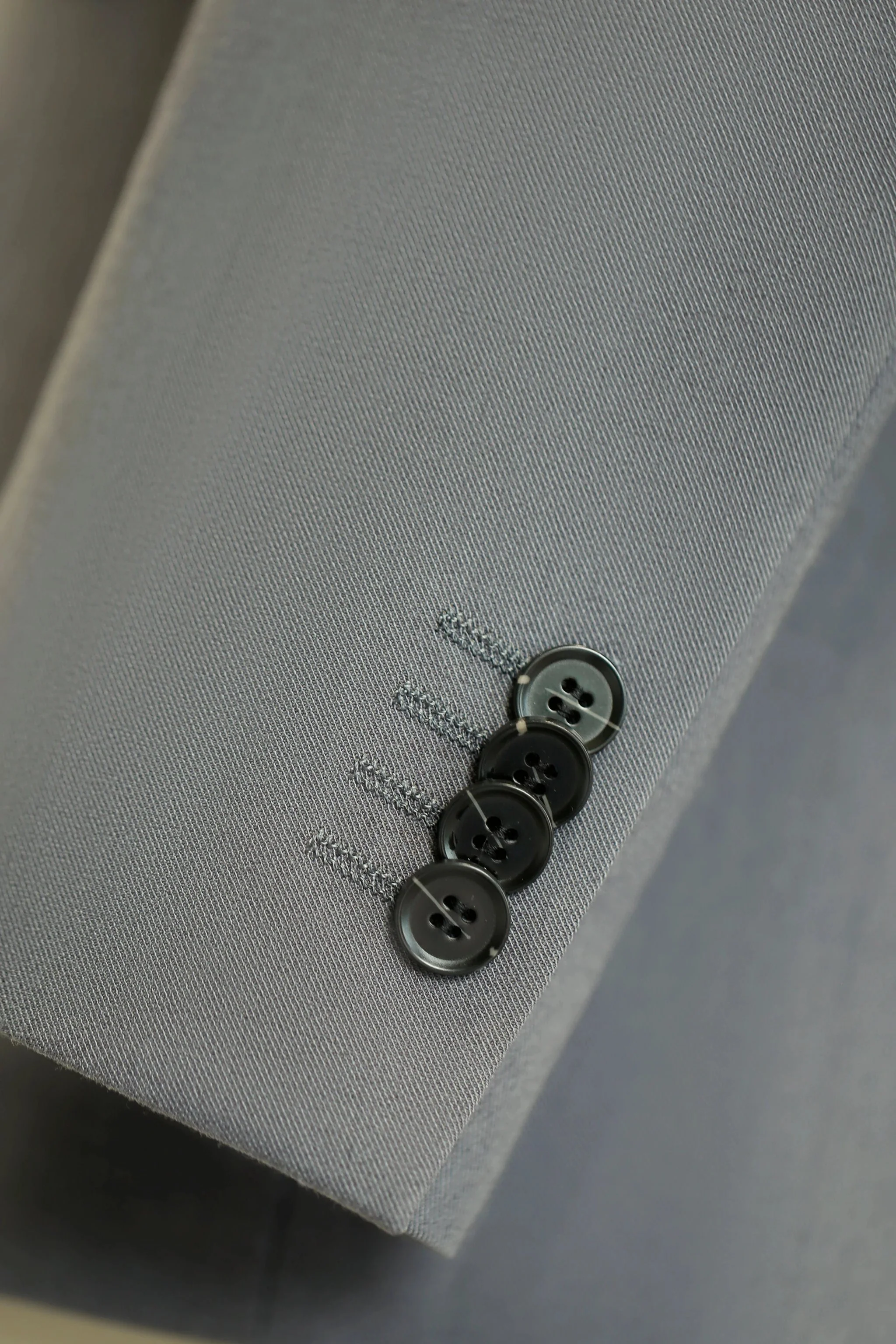 Double Breasted Light Grey Wool Suit For Groom And Business Wear - Image 6
