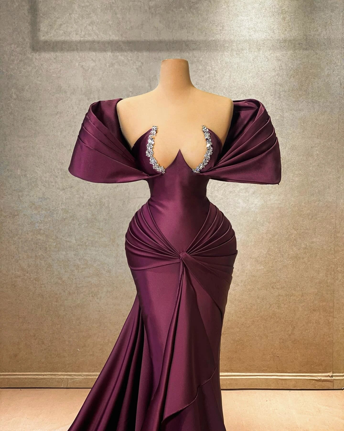 Elegant A-line Cap Sleeve Off-the-shoulder Ruffles Satin Long Prom Dress - Image 2