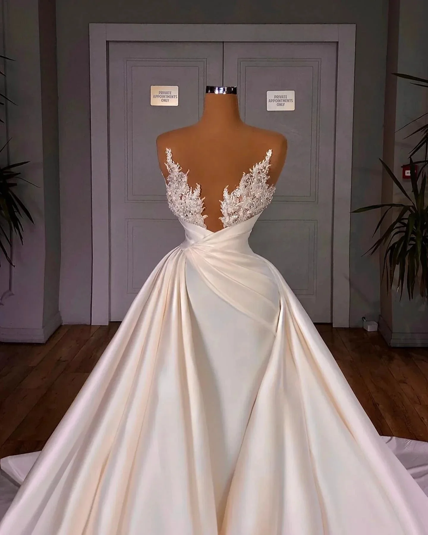 Elegant A-Line Cathedral Sleeveless V-neck Long Wedding Dress - Image 2