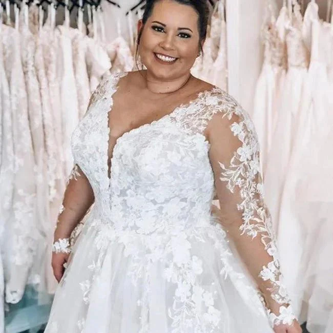 Elegant A-line Lace V-neck Plus Size wedding dresses with Long sleeves - Image 2