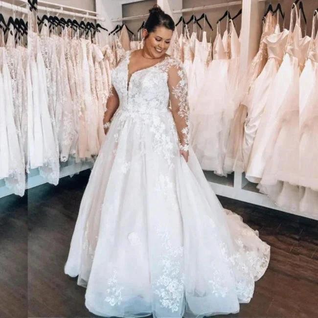 Elegant A-line Lace V-neck Plus Size wedding dresses with Long sleeves - Image 3