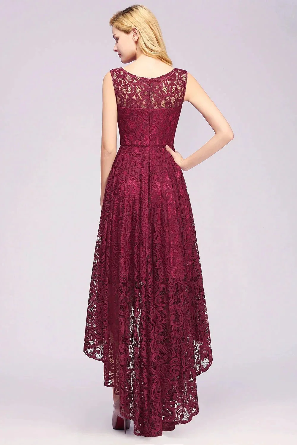 Elegant A-Line Scoop Sleeveless Lace Bridesmaid Dress - Image 4
