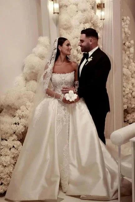 Elegant A-Line Tulle Scoop Sleeveless White Wedding Dress With Appliques - Image 4