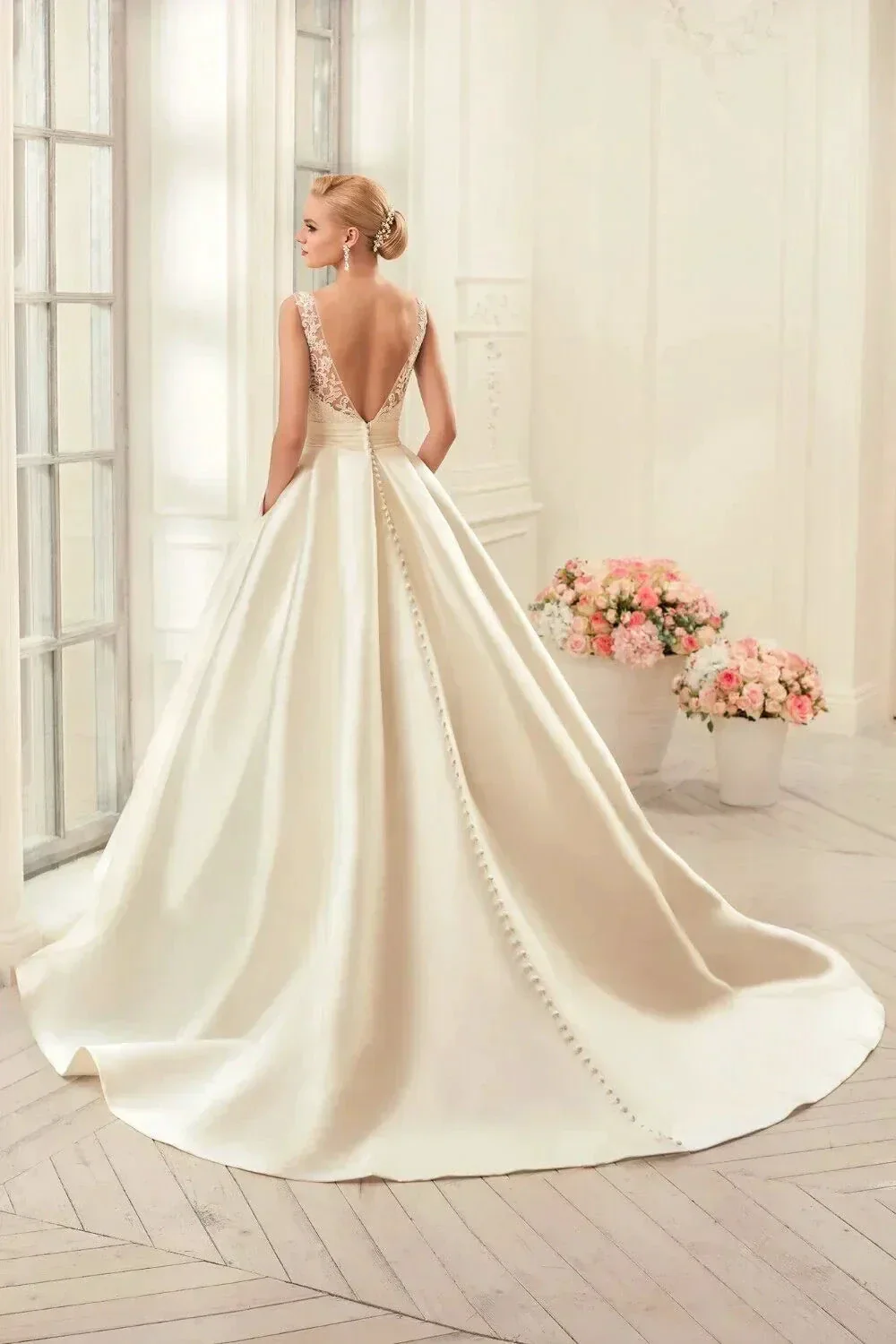 Elegant Beige Gown with Satin Lace Crew-Neck Wide Strap Sleeveless Floor-Length Evening Gown for Women vestidos de novia - Image 2