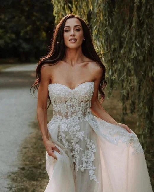 Elegant Boho A-Line Sleeveless Wedding Dresses with Lace - Image 4