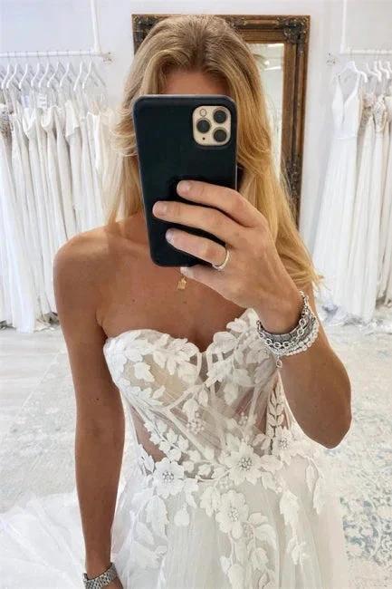 Elegant Boho Long White A-line Lace Sleeveless Tulle Wedding Dresses - Image 3