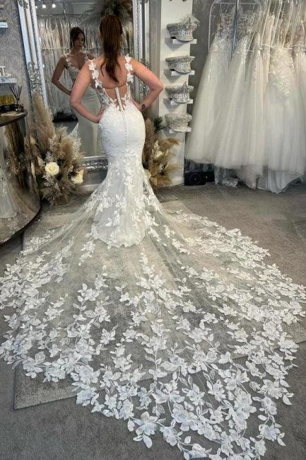 Elegant Column Lace Spaghetti Straps Sleeveless White Wedding Dress With Appliques Train - Image 2