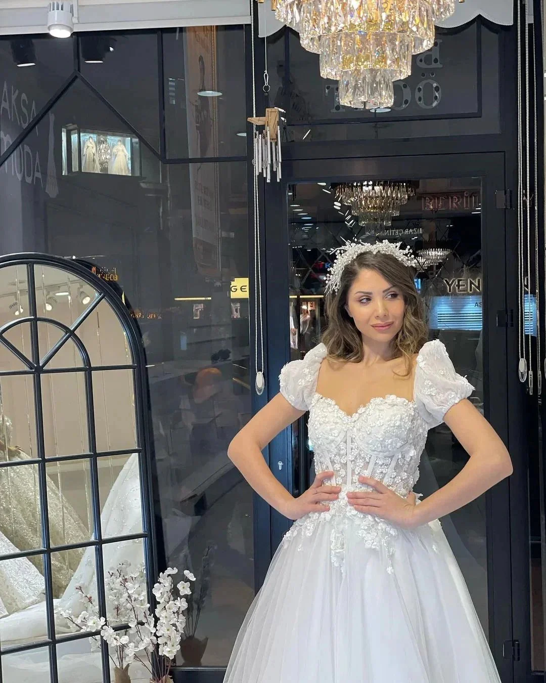 Elegant Floor Length Sweetheart Short Sleeves A-Line Tulle Wedding Dress - Image 8