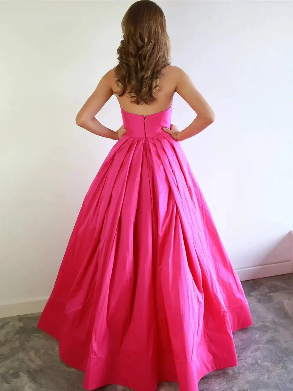 Elegant Fuchsia Long A-line Sweetheart Satin Graduation Formal Prom Dresses - Image 2