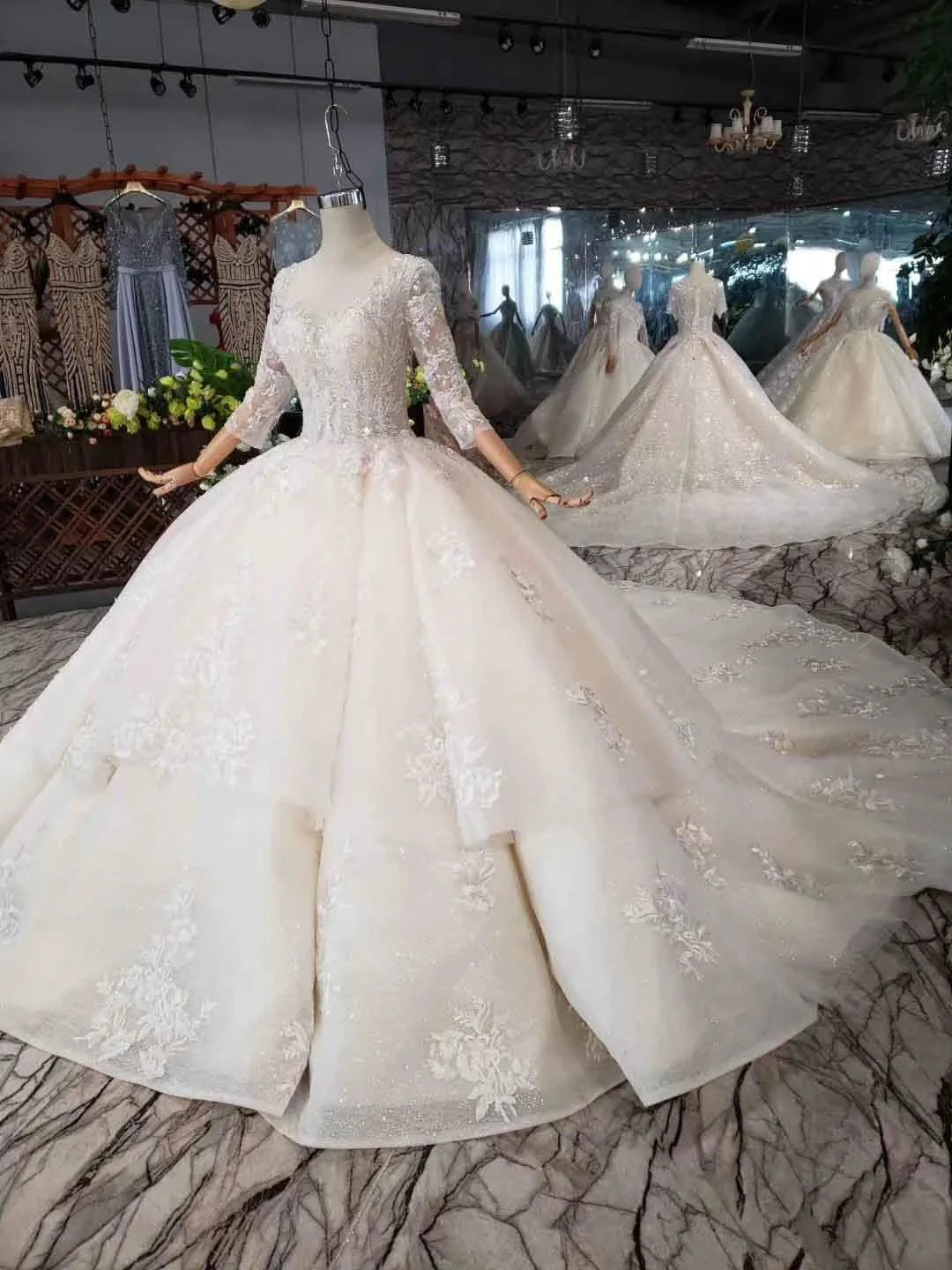 Elegant Half Sleeves Ball Gown Lace Layer Wedding Dress  WD380 - Image 2