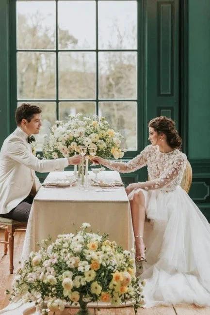 Elegant Hi-lo Lace Tulle Wedding Dresses With Long Sleeves - Image 4