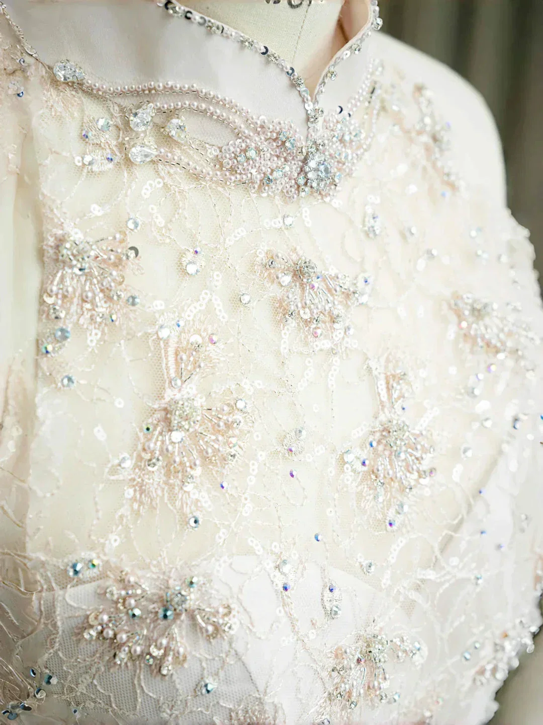 Elegant Light Pink Satin Lace Sequin Beaded Evening Dress Slit Mermaid Prom Dress Y8672 - Image 3
