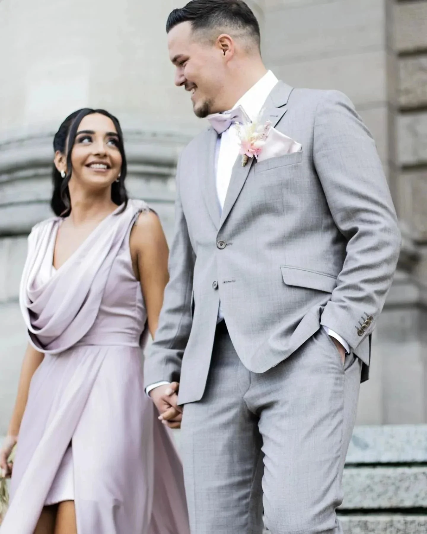 Elegant Lilac Designer A-line Split Prom Dresses - Image 2