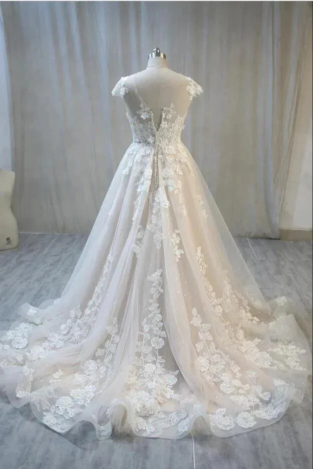 Elegant Long A-Line Bateau Backless Appliques Lace Tulle Wedding Dress - Image 2