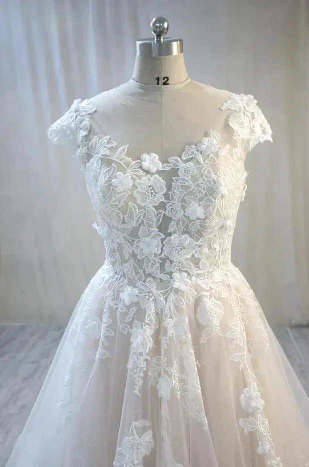 Elegant Long A-Line Bateau Backless Appliques Lace Tulle Wedding Dress - Image 3