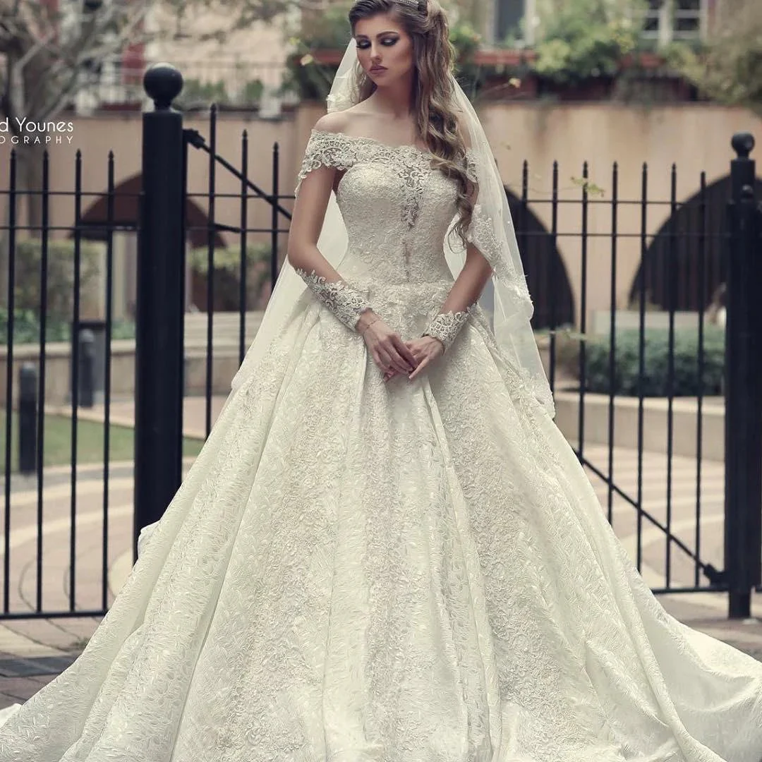 Elegant Long A-Line Off-the-Shoulder Backless Appliques Lace Wedding Dress with Sleeves - Image 2