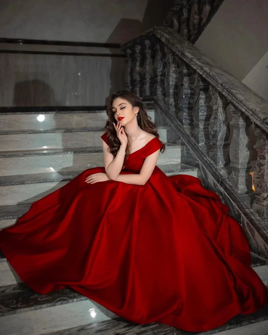 Elegant Long A-line Off-the-shoulder Satin Red Prom Dress - Image 9