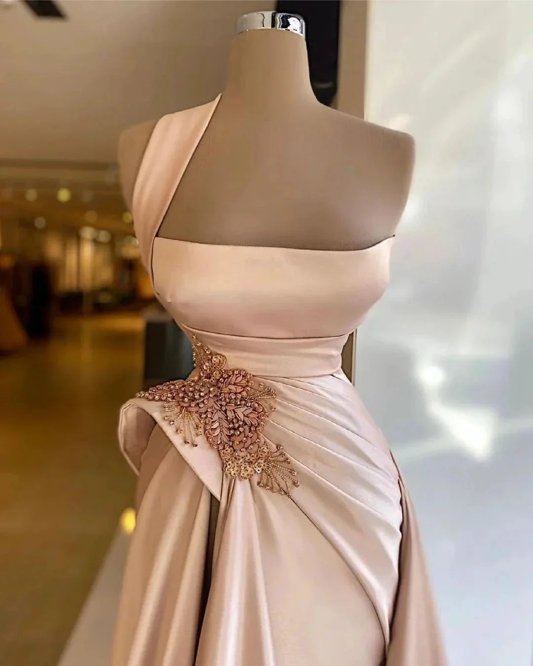 Elegant Long A-Line One Shoulder Appliques Lace Beading Prom Dress - Image 2