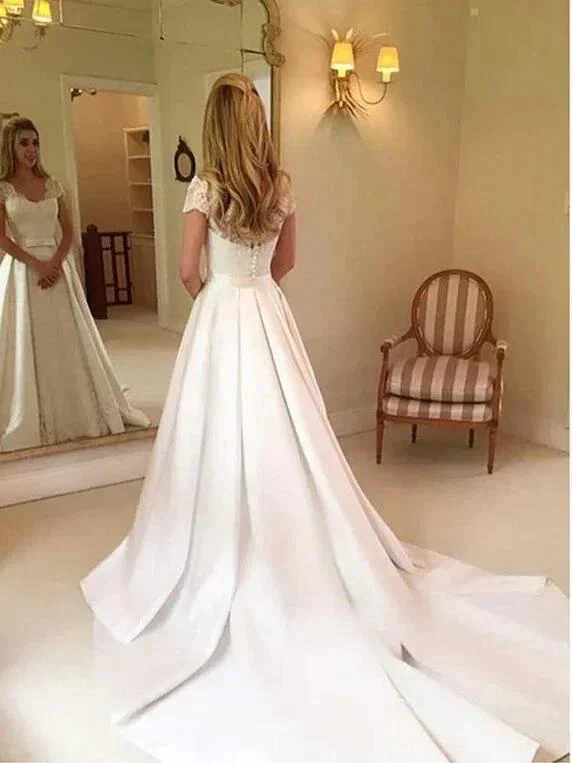 Elegant Long A-line Satin Lace Wedding Dress with Sleeves - Image 2