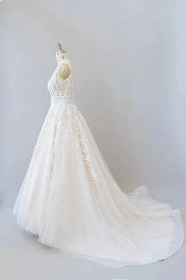 Elegant Long A-line V-neck Appliques Lace Tulle Backless Wedding Dress - Image 4