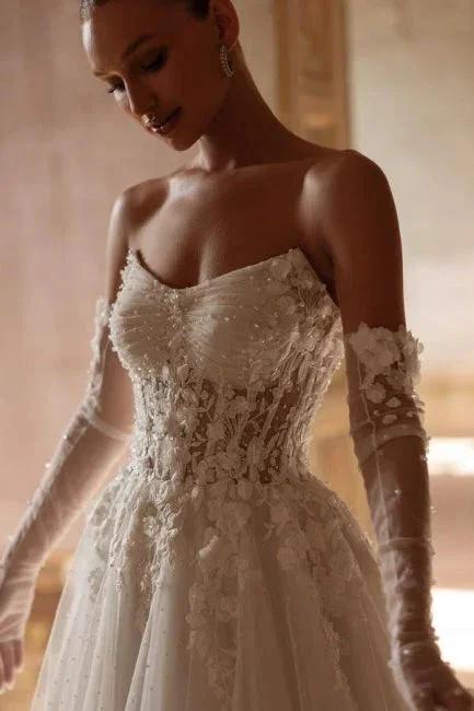 Elegant Long Ivory A-line Strapless Lace Sweetheart Wedding Dresses - Image 3